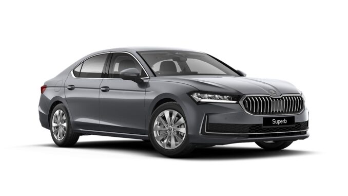 Skoda Superb 1.5 TSI e-TEC Sportline 5dr DSG Petrol Hatchback - Image 1